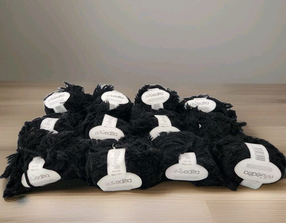 Gedifra Chapello Yarn Lot 12 Skeins Wool Blend Italy Textured Eyelash Yarn Black